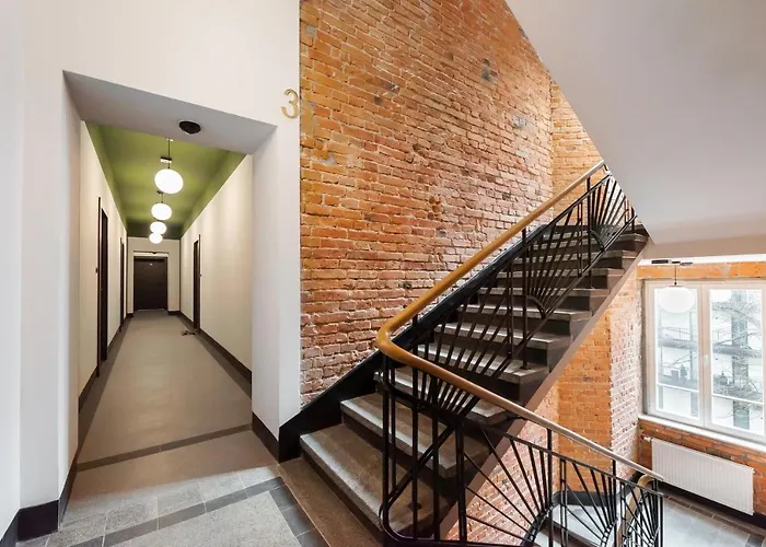 Old Praga Garden Apartment
